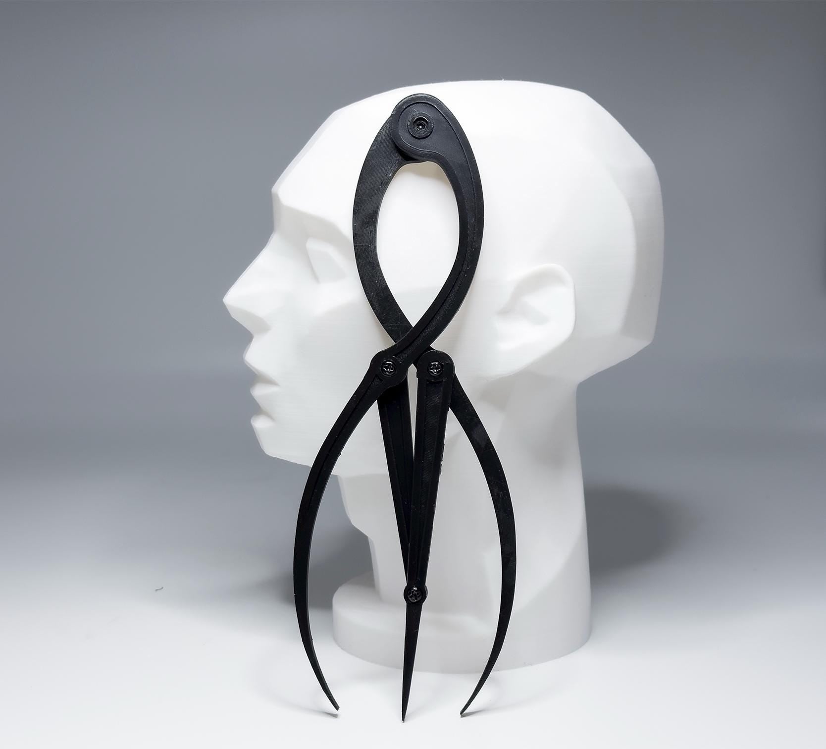 Artist golden ratio caliper for accurate proportional measurement in drawing, painting, and sculpture. Ready to use, worldwide shipping.