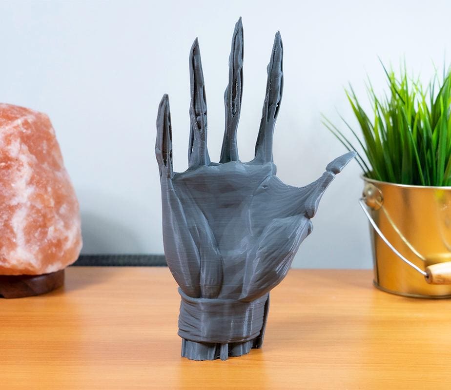 Hand muscle anatomy sculpture for artists. 3D printed hand atlas model for studying tendons, structure, and form.