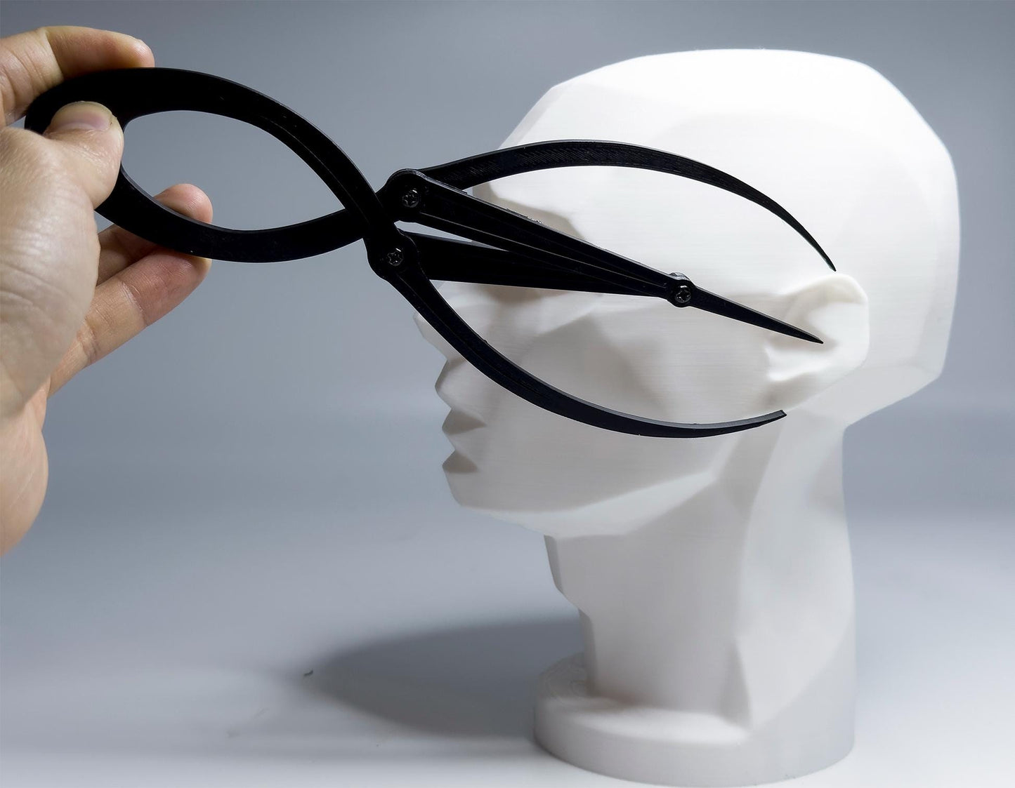 Artist golden ratio caliper for accurate proportional measurement in drawing, painting, and sculpture. Ready to use, worldwide shipping.